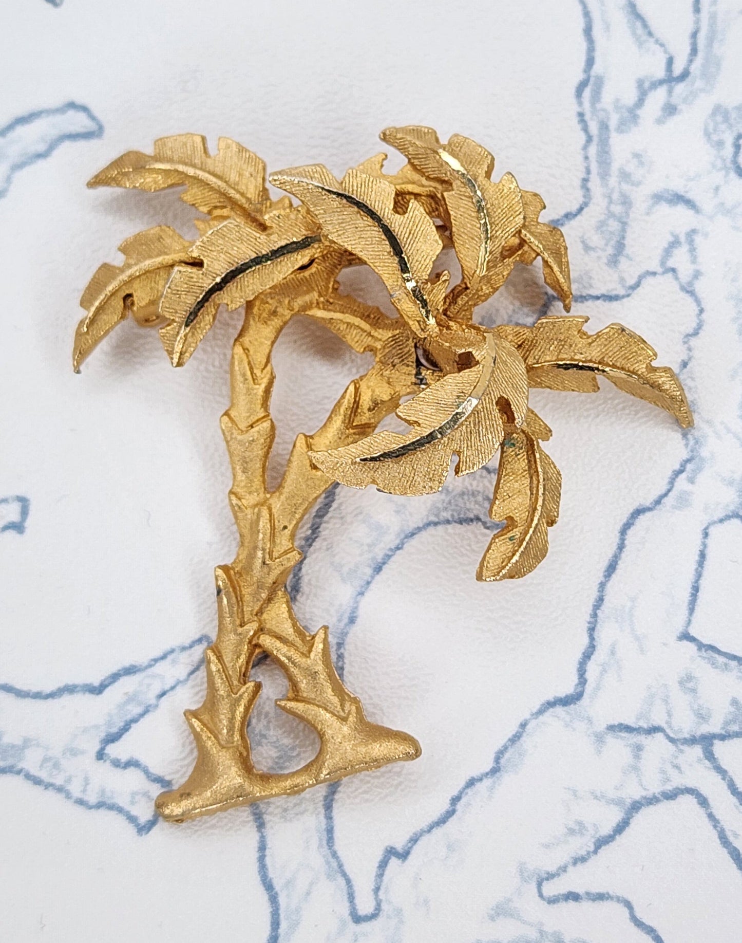 Vintage Palm Tree Gold Tone Brooch Pin