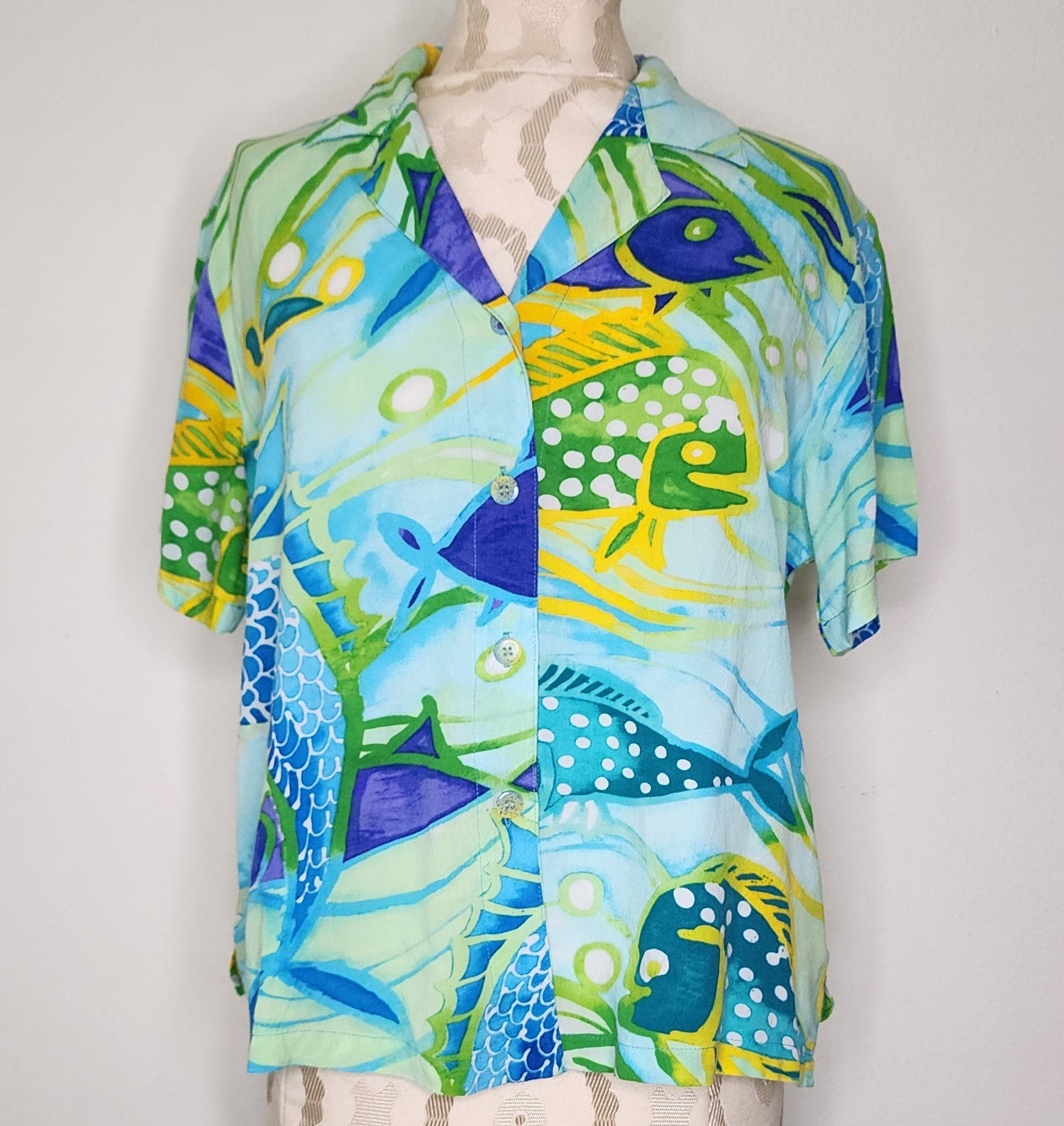 Vintage Women’s Clothing