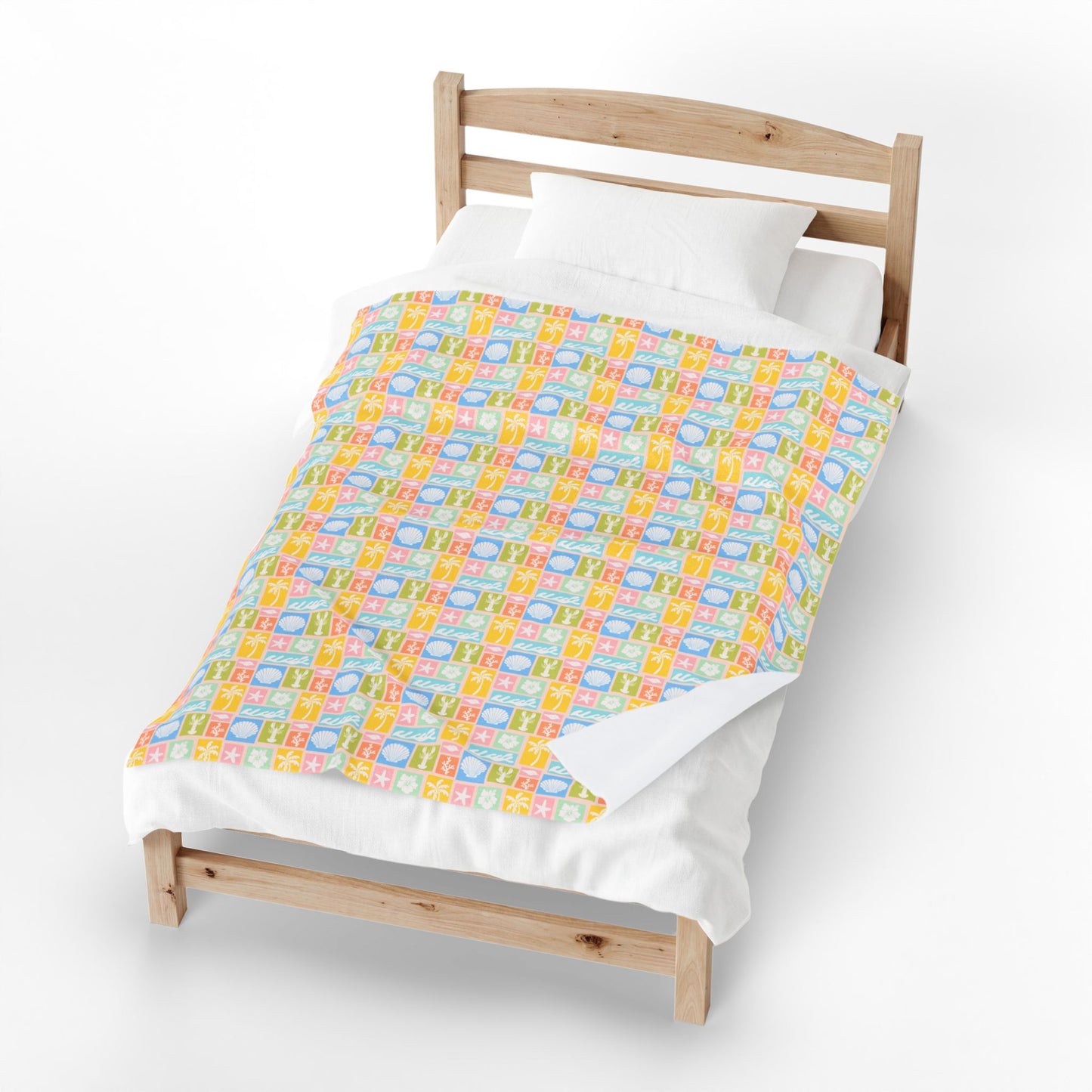 Sea Side Surf Print Velveteen Plush Blanket — Soft Throw