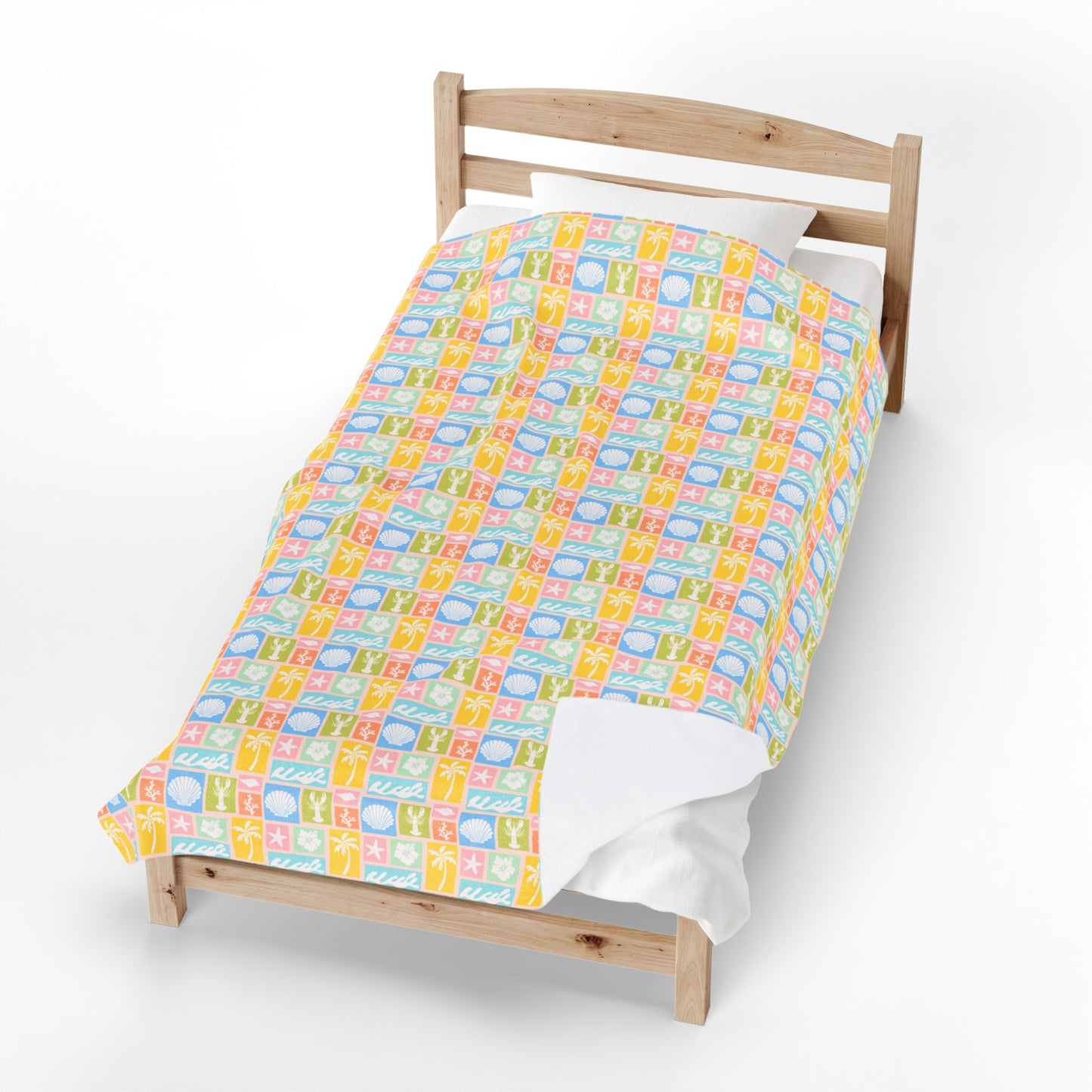 Sea Side Surf Print Velveteen Plush Blanket — Soft Throw