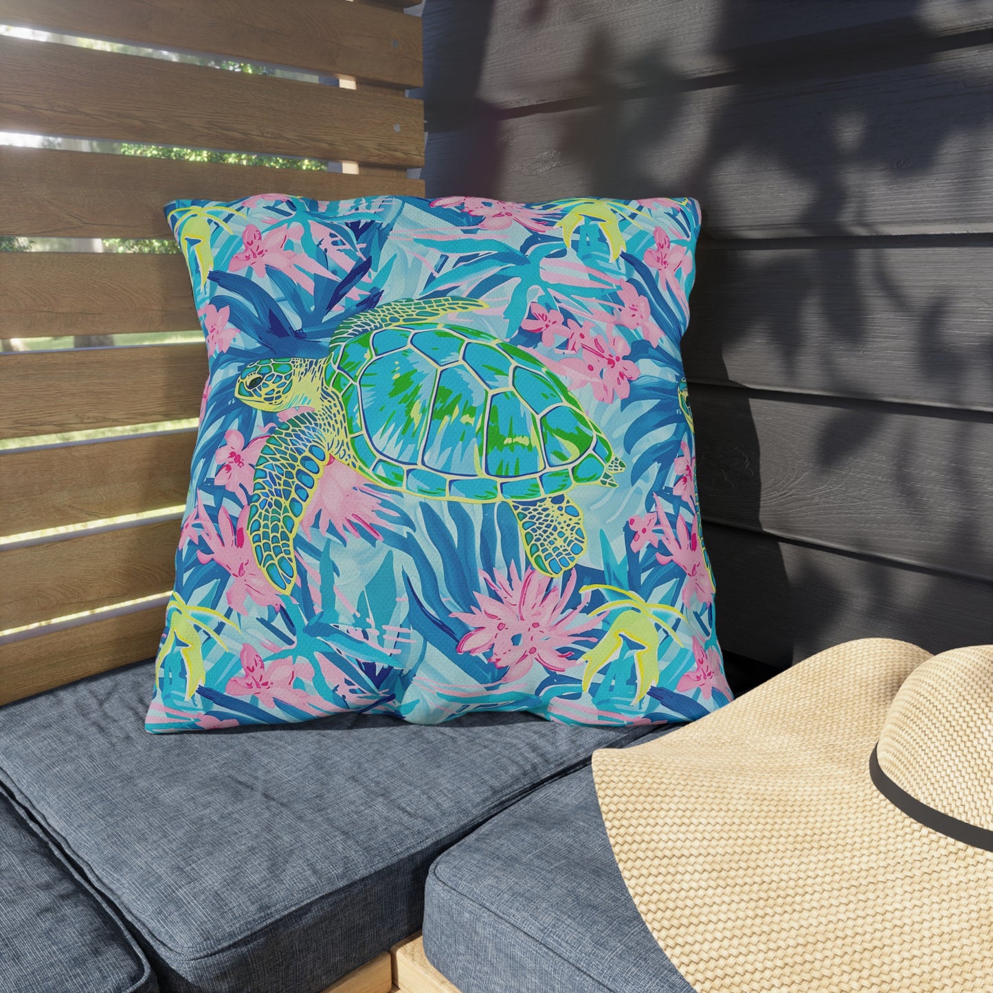 Sea Turtle Tropical Outdoor Pillow — Vibrant Coastal Patio Throw