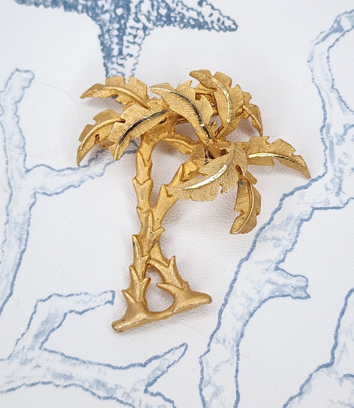 Vintage Palm Tree Gold Tone Brooch Pin