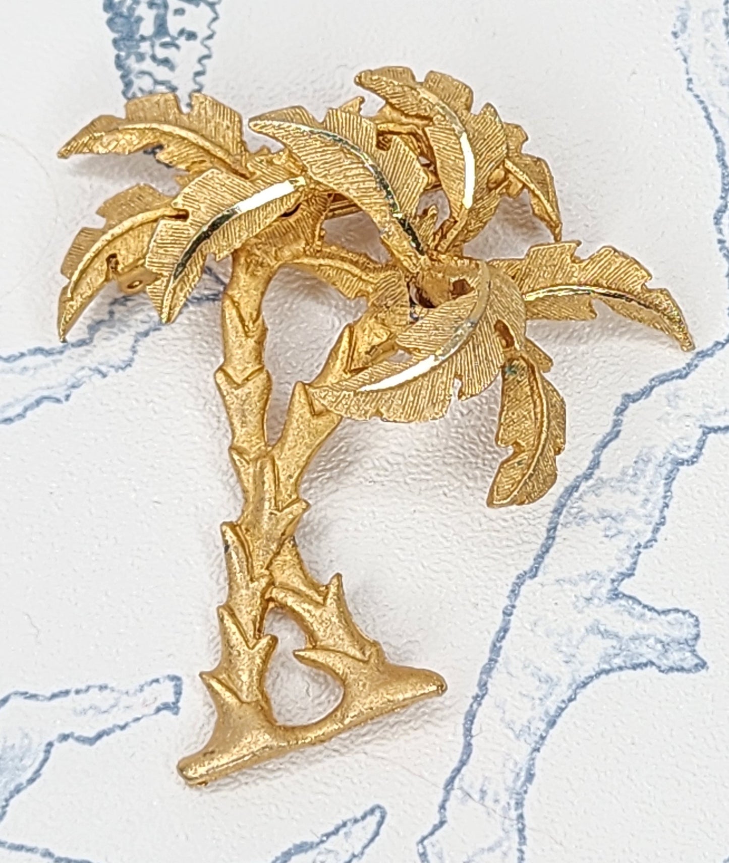 Vintage Palm Tree Gold Tone Brooch Pin